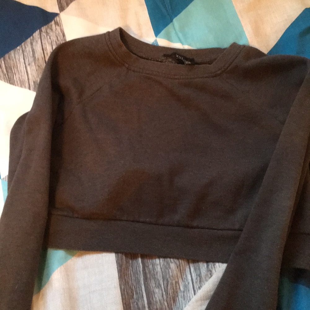 Grey long sleeve Crop top